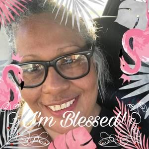 Meet your Posher, Nilza